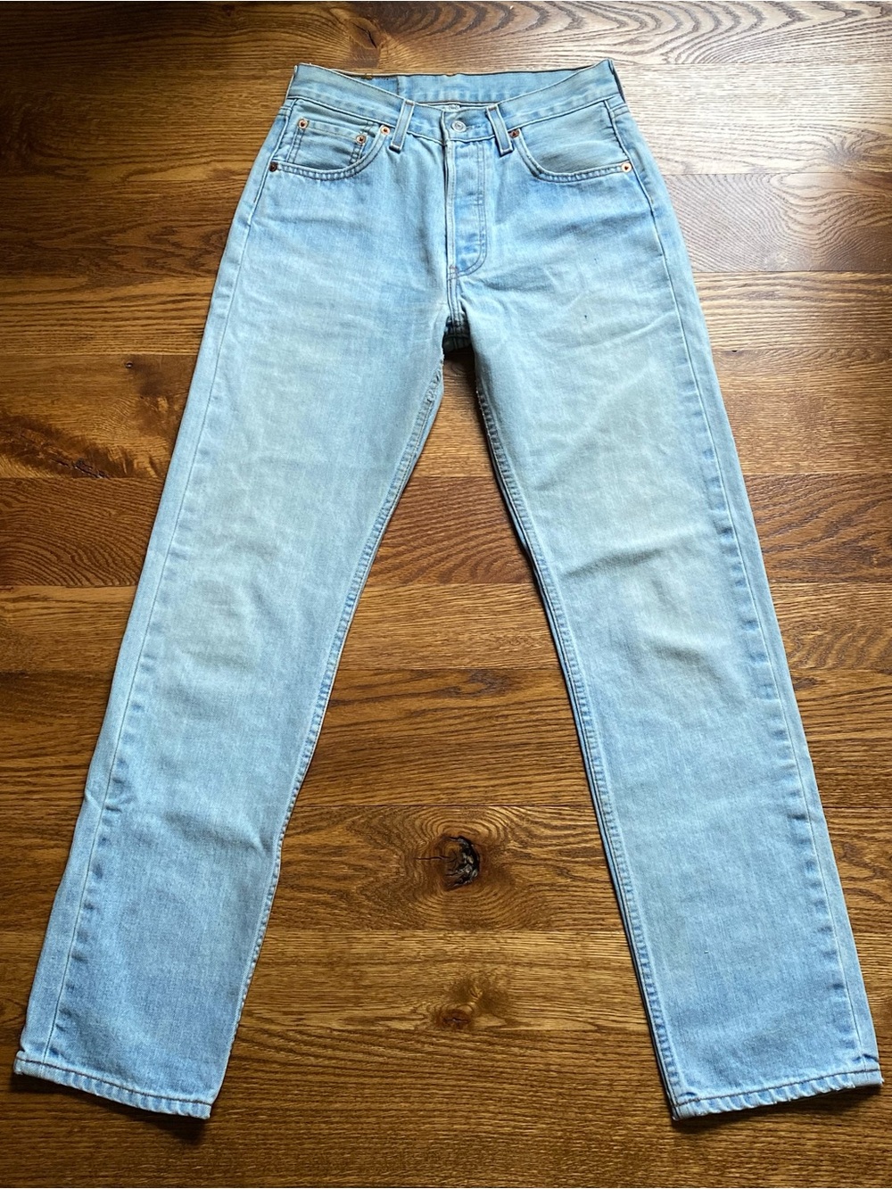 Vintage 501 Levi’s light wash jeans